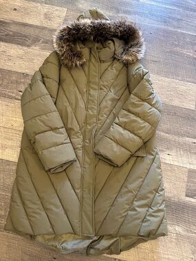Maurices Olive Green Quilted Puffer Coat with Faux Fur Hood